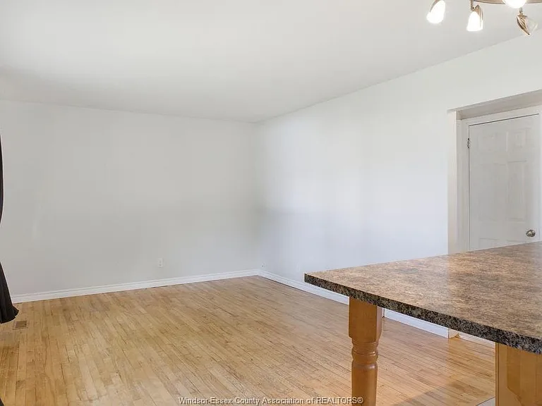 866 Francois Ct — Photo 6