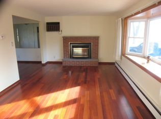 106 Riverine Rd, Liverpool, NY 13090