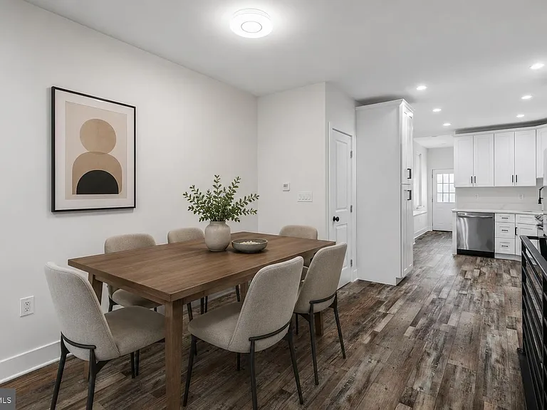 3156 Almond St — Photo 17