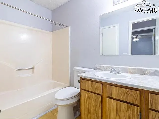4110 Faith Rd — Photo 11