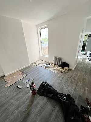 Rented by Gugenheim Realty LLC | media 12