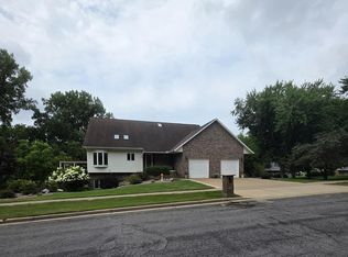 417 Larkspur LANE E E, Onalaska, WI 54650
