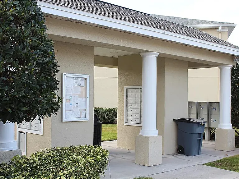 16320 Swan View Cir — Photo 19