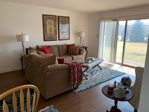 5th image of 7422 Brookdale Dr APT 108