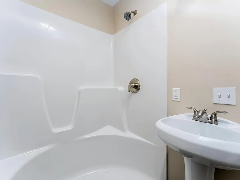 157 Mountain Rd #A — Photo 3