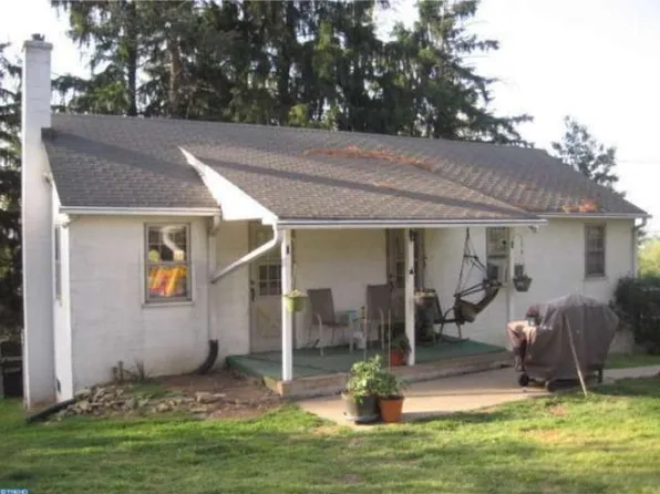897 Letort Rd, Washington Boro, PA 17582