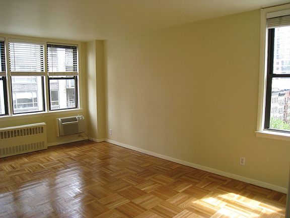 3rd image of 500 E 87th St #A