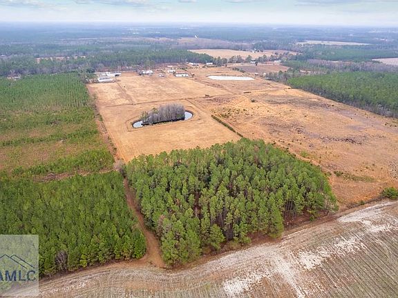 2nd image of Trudie Rd