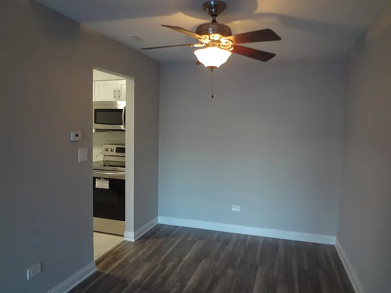 1104 Castilian Ct #210 — Photo 6