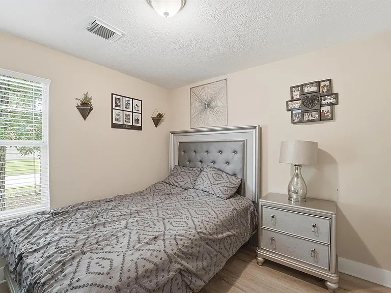 17207 Morning Star Ave — Photo 14