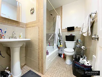 Rented by ZealEstate Group Inc