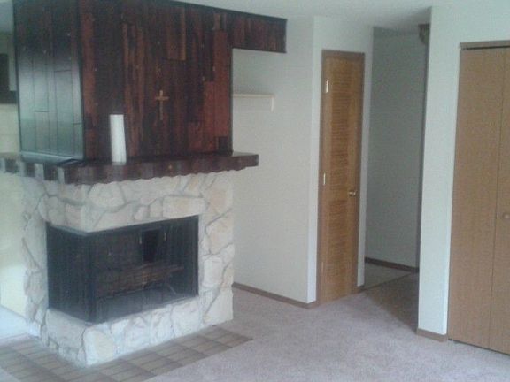 2nd image of 8827 13th Ave NE