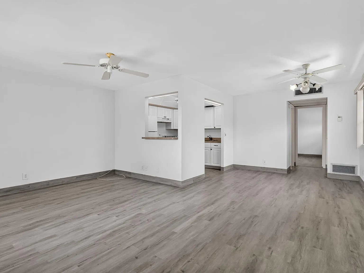 1 bed, 1.5 bath, 720 sqft, $1,450 — Photo 1