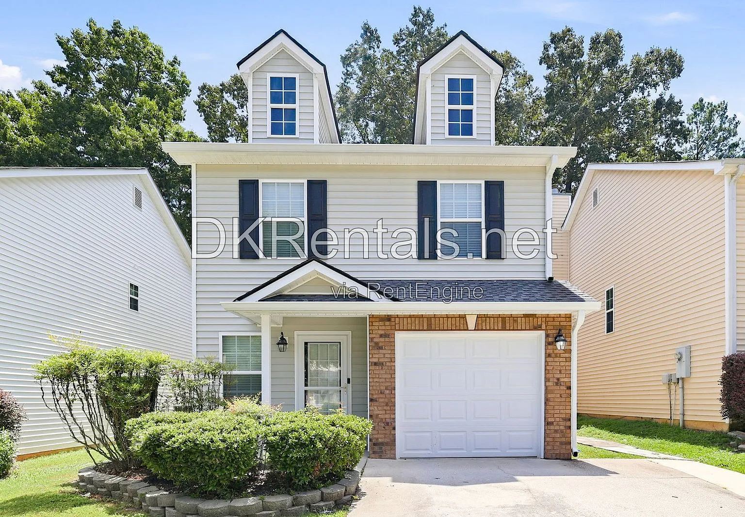 3 bed, 2.5 bath, 1606 sqft, $2,150 — Photo 1