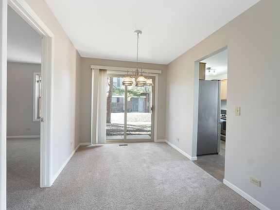 4th image of 1543 Raymond Dr APT 104