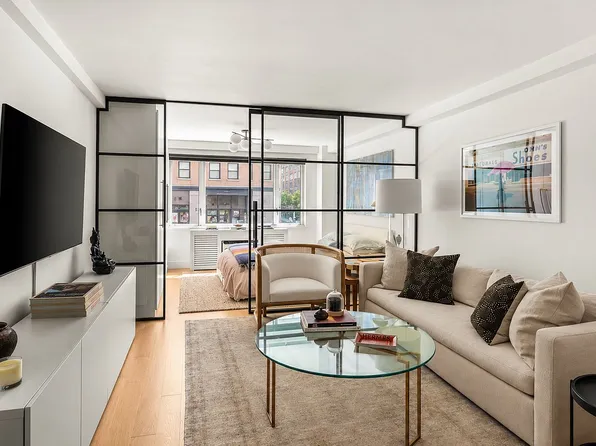 105 W 13th St APT 2A, Manhattan, NY 10011
