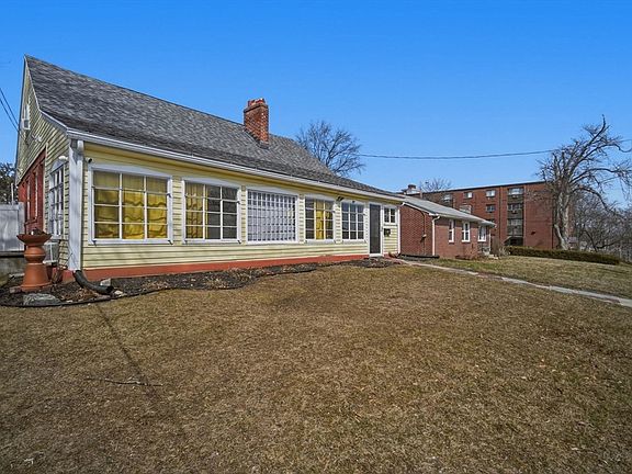 3rd image of 77 Locust St