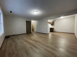 1315 Ravenwood Rd APT 5, Waterloo, IA 50702