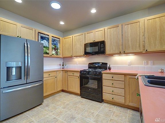 5th image of 4309 Harstene St NE