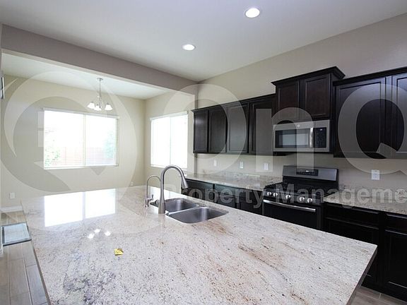 3rd image of 2455 E Cherry Hill Dr