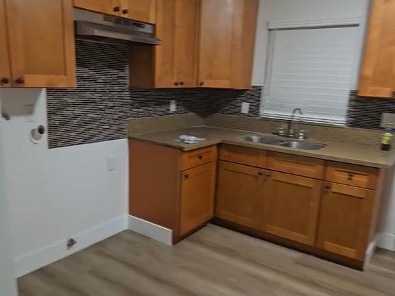 2nd image of 1253 S Sunol Dr #1253