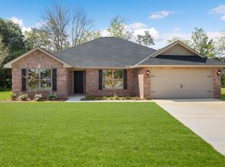 17200 Birchwood Ln, Saucier, MS 39574