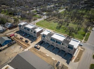 361 E 2nd St, Irving, TX 75060