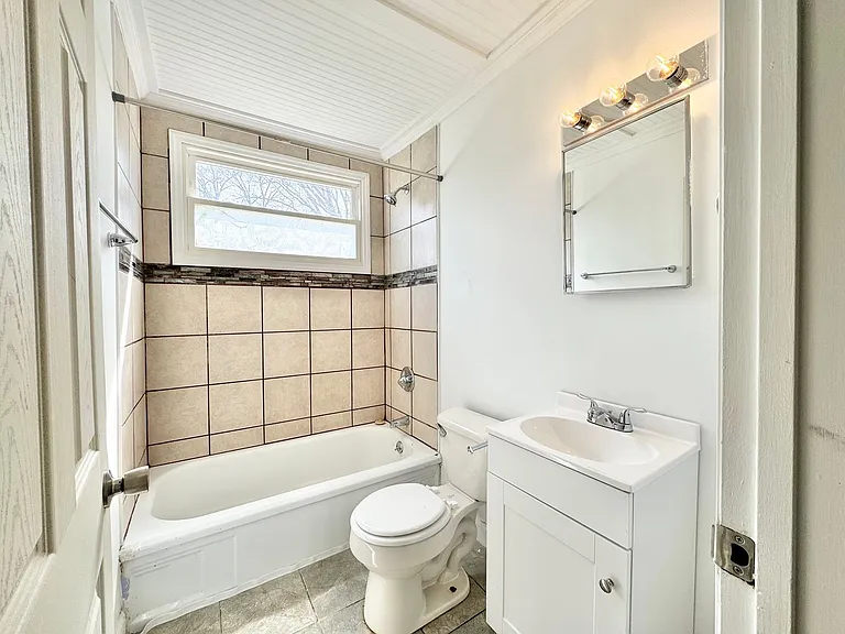 1509 Park Ave — Photo 6