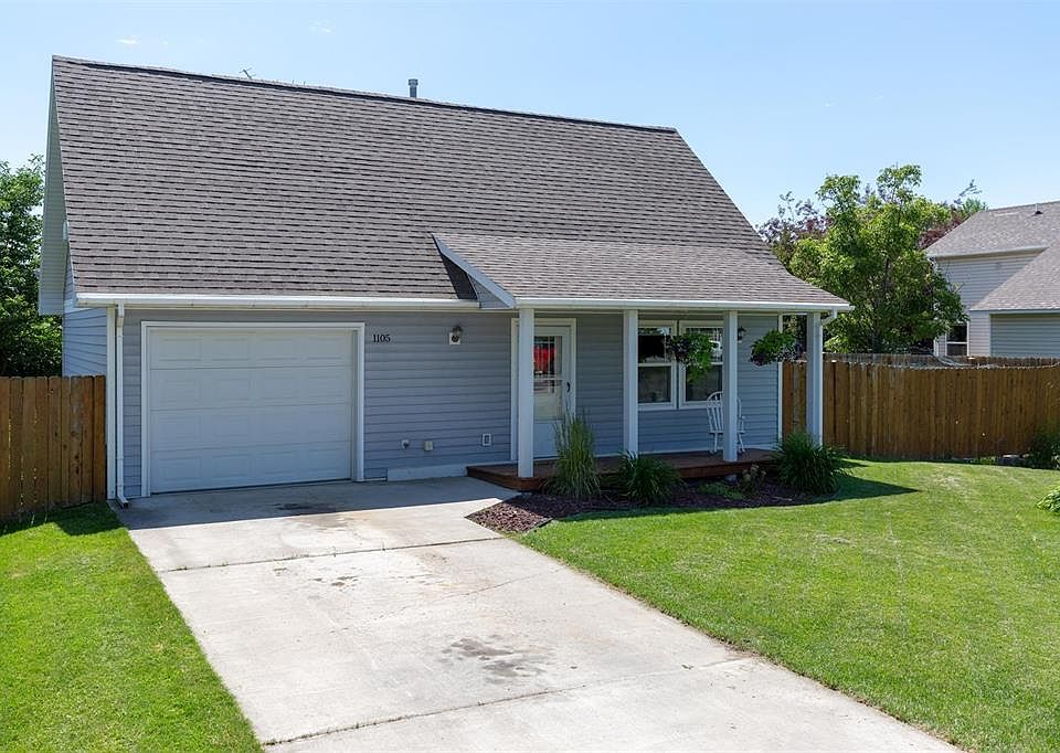 1st image of 1105 Petersen Dr