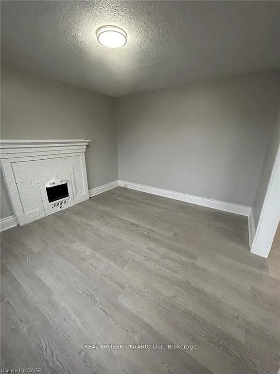 2 bed, $1,595 — Photo 4