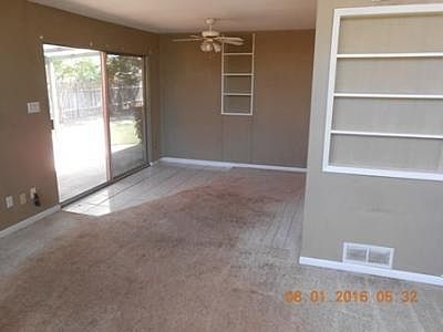 2nd image of 2532 NW Columbia Ave