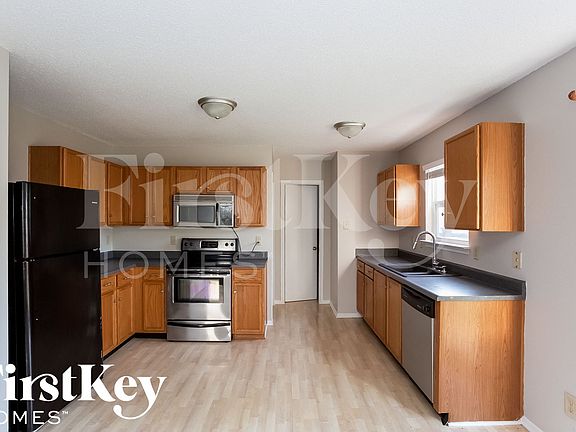 5th image of 10377 Waverly Dr