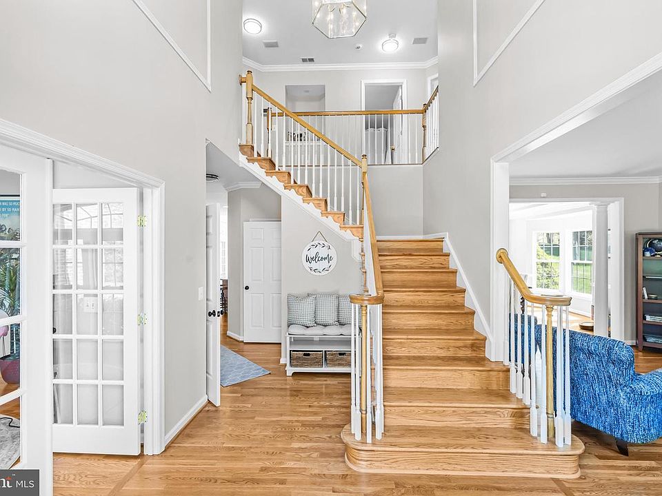 1st image of 6909 Tanglewood Dr