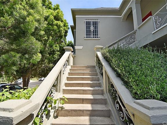 2nd image of 842 Alandele Ave