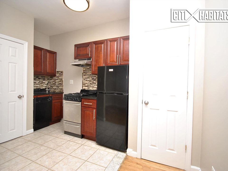 1st image of 512 E 80th St APT 3