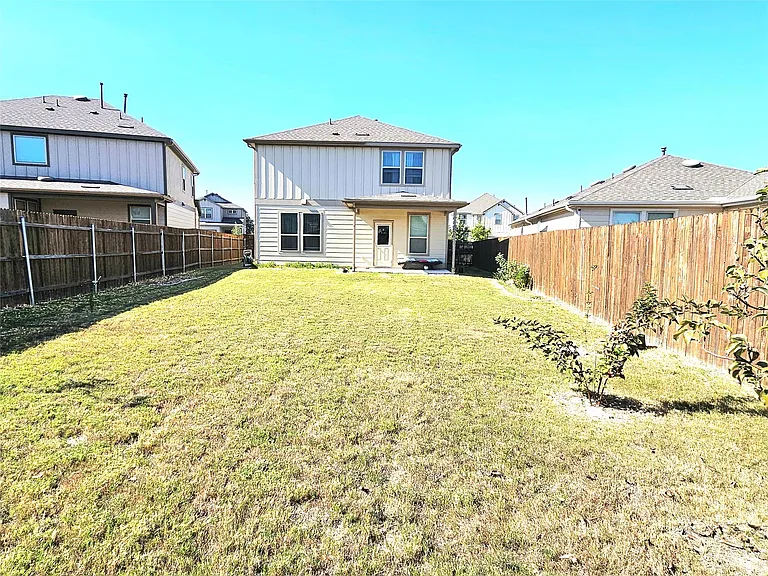 242 Zuma Dr — Photo 15