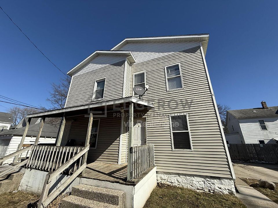 1st image of 742 McReynolds Ave NW #1
