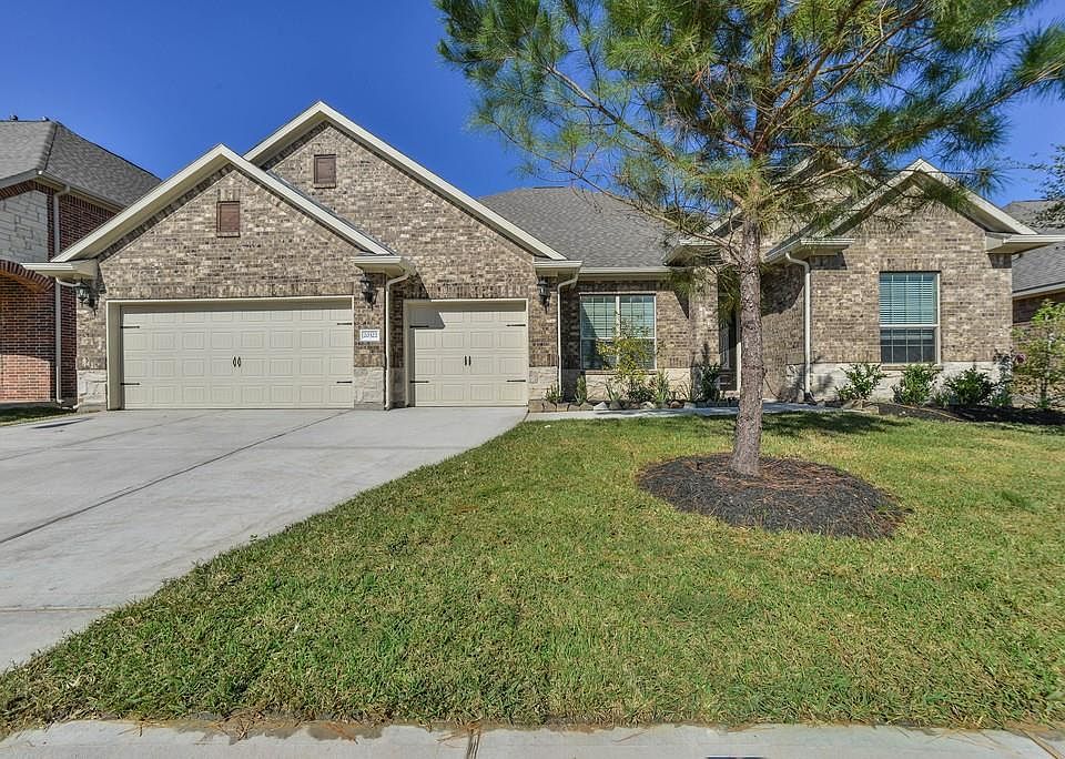 1st image of 20322 Broad Harbor Ln