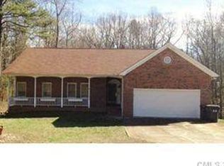8112 Wonderland Ct, Charlotte, NC 28215