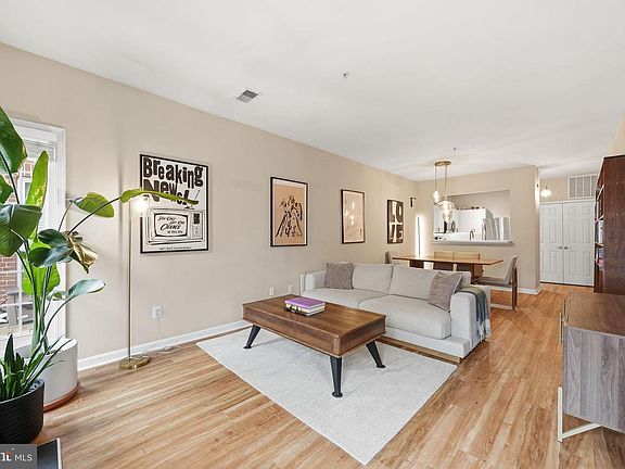 4th image of 4656 Lawton Way