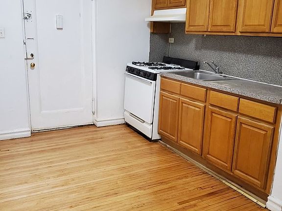 3rd image of 41-15 45th St #1NN