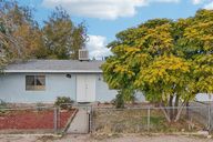 Pine St-S0312-001.jpg