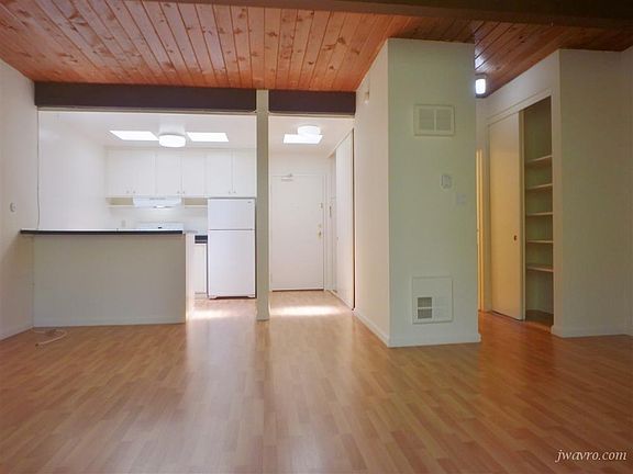 3rd image of 1175 Ellis St APT C305