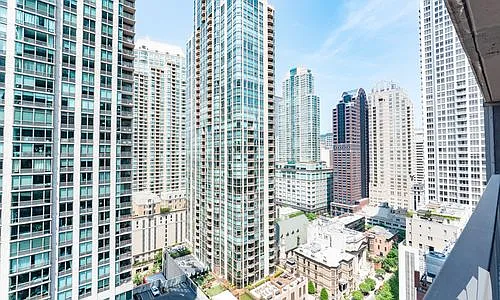 10 E Ontario St #2410 — Photo 16