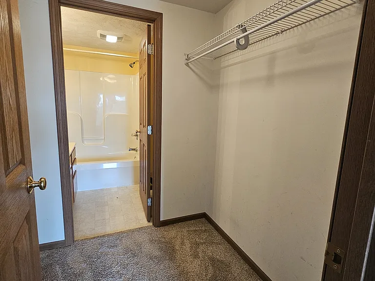 1383 Bergamont St — Photo 14