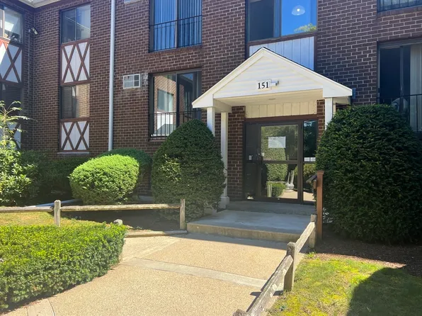 151 King St APT 108, Franklin, MA 02038