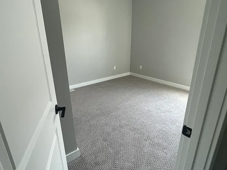 205 Brass Leaf Ct — Photo 9