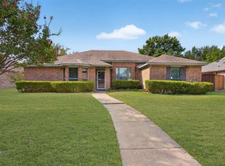 7800 Bucknell Dr, Rowlett, TX 75088