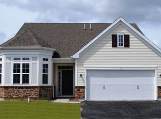 12 W Baccio Ln, Farmingdale, NJ 07727