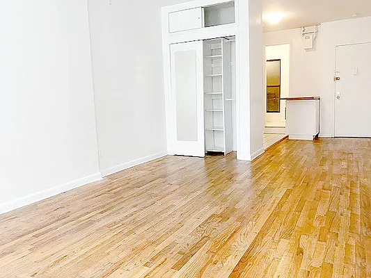 Rented by AJ Clarke | media 2